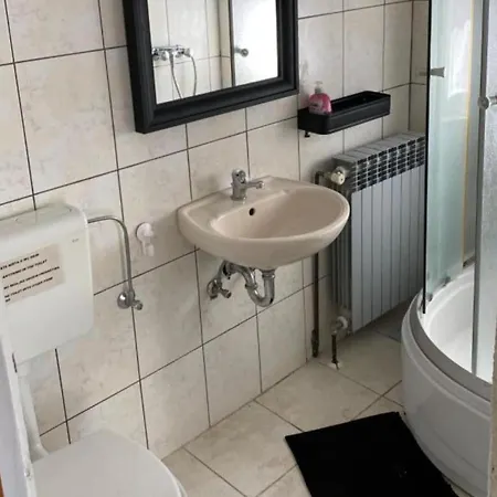 Duga House A4 Lägenhet *